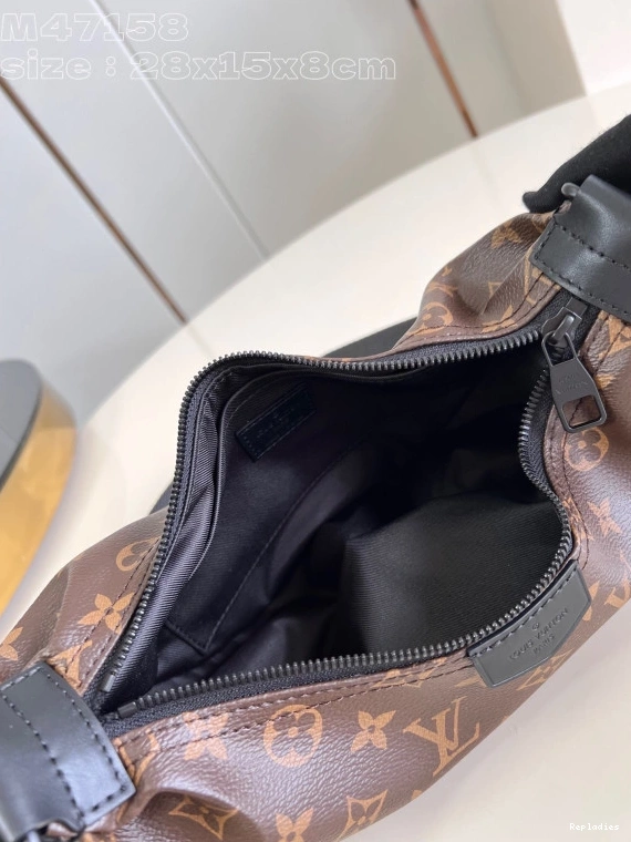 Rep ladies Hamac VUITTON Bag LOUIS PM-28.5*15*8CM 0815